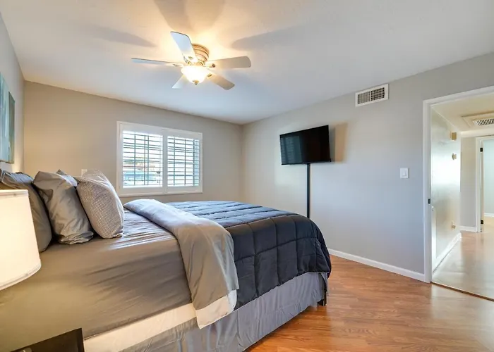 Patio & Pool Access: Modern Oasis 5 Mi To Asu! * Scottsdale