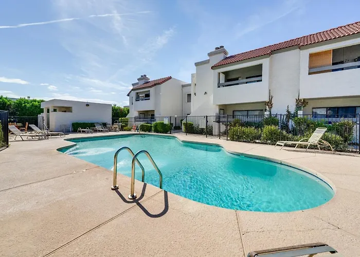 Patio & Pool Access: Modern Oasis 5 Mi To Asu! Ferienhaus Scottsdale