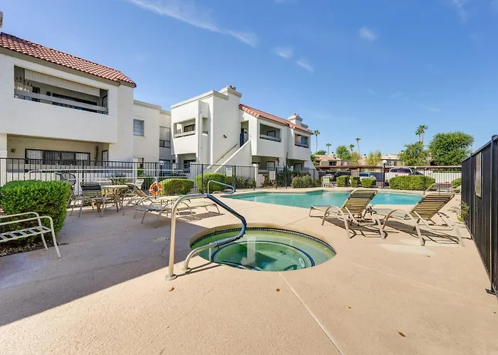 Patio & Pool Access: Modern Oasis 5 Mi To Asu! Scottsdale